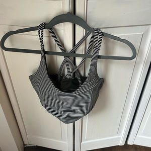lululemon Energy Bra *Medium Support B-D Cups